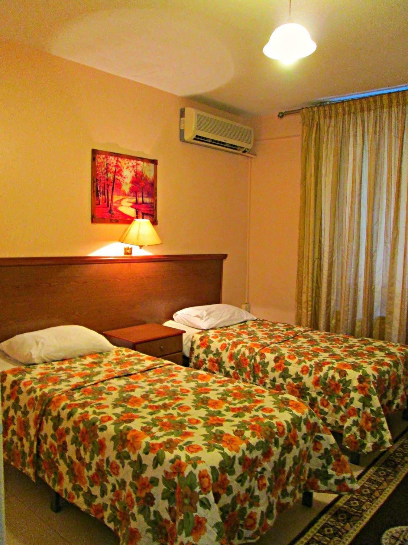 Sufara Hotel Suites Амман Екстер'єр фото